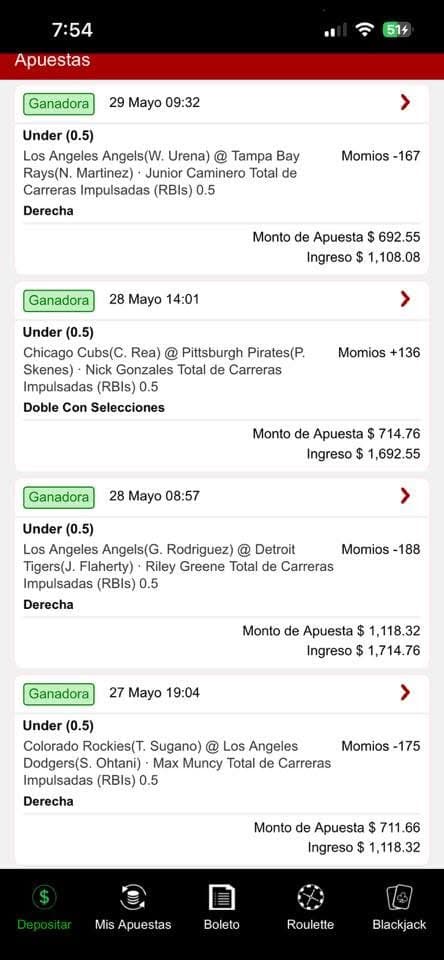 Spanish sportsbook bet history showing four winning MLB under 0.5 RBI player prop tickets